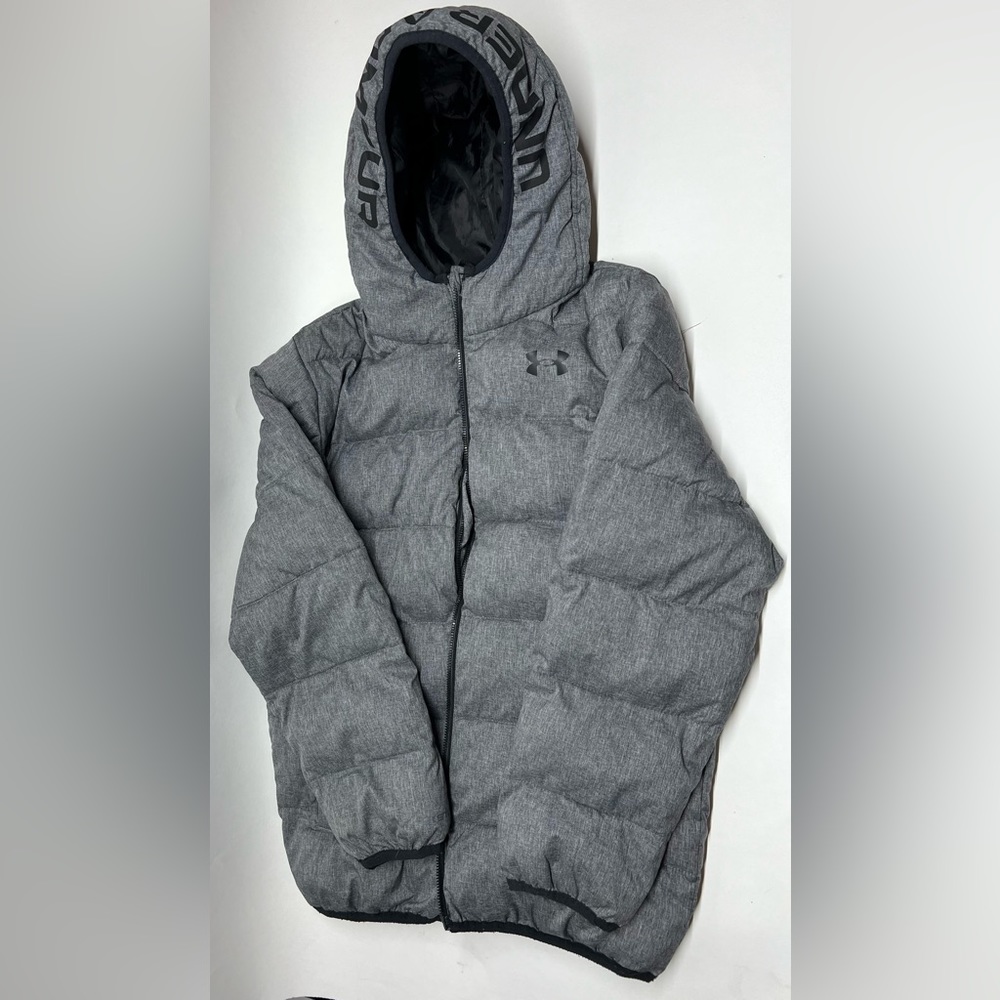 Under Armour Puffer Jacket Boys, Medium 10/12, Grey